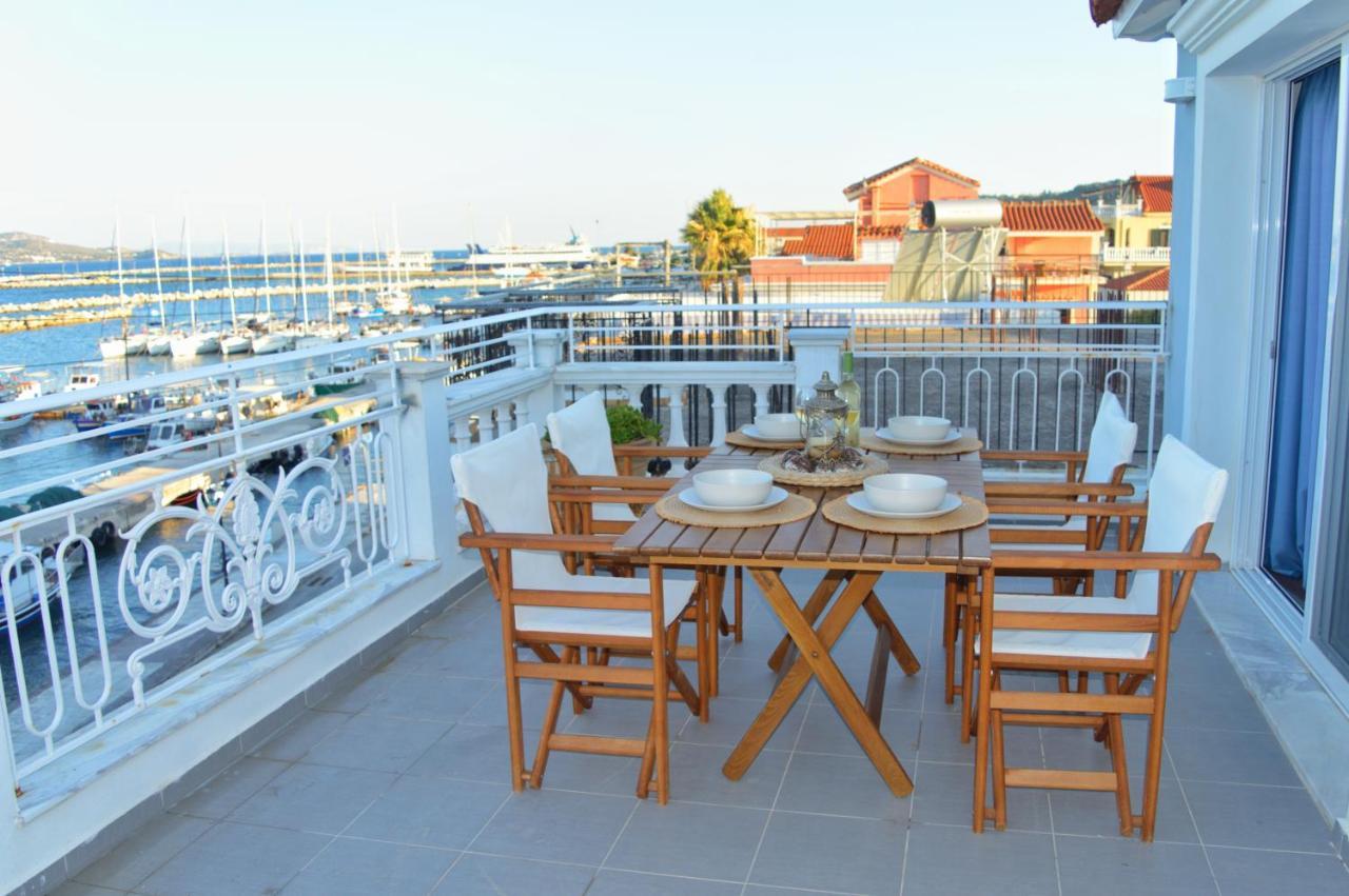 Apartmán La Maison Bleue Lixouri Exteriér fotografie
